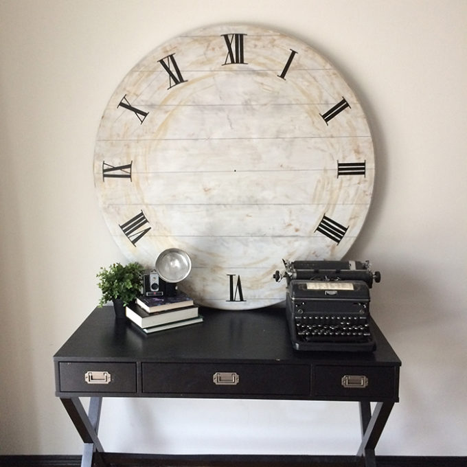 rustic-clock-sq