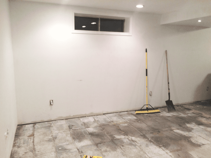 concrete-floor-thinset-remove