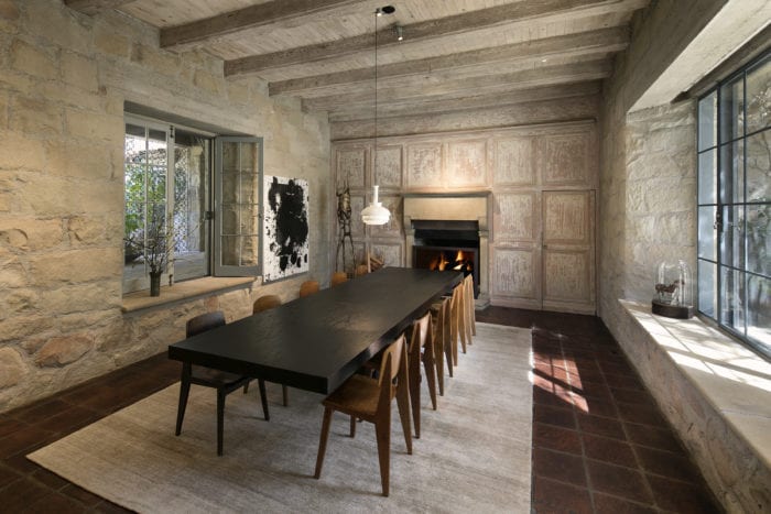 Dining room in Ellen Degeneres Villa