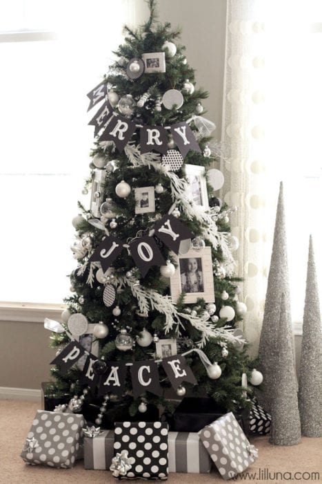 Black and white Christmas tree decor