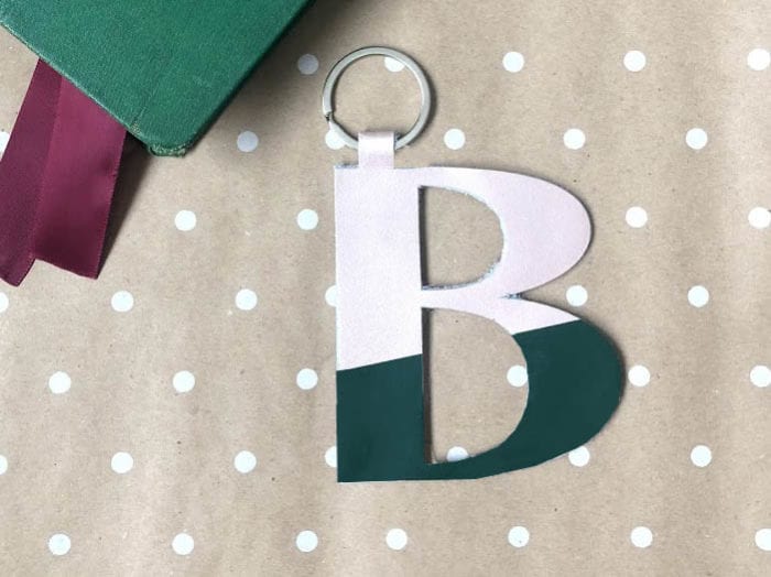 Leather monogram keychains - an easy cricut gift.