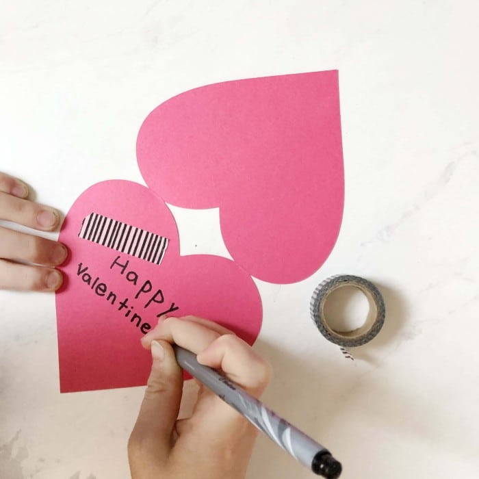 DIY Valentines cards made easy with the Cricut,