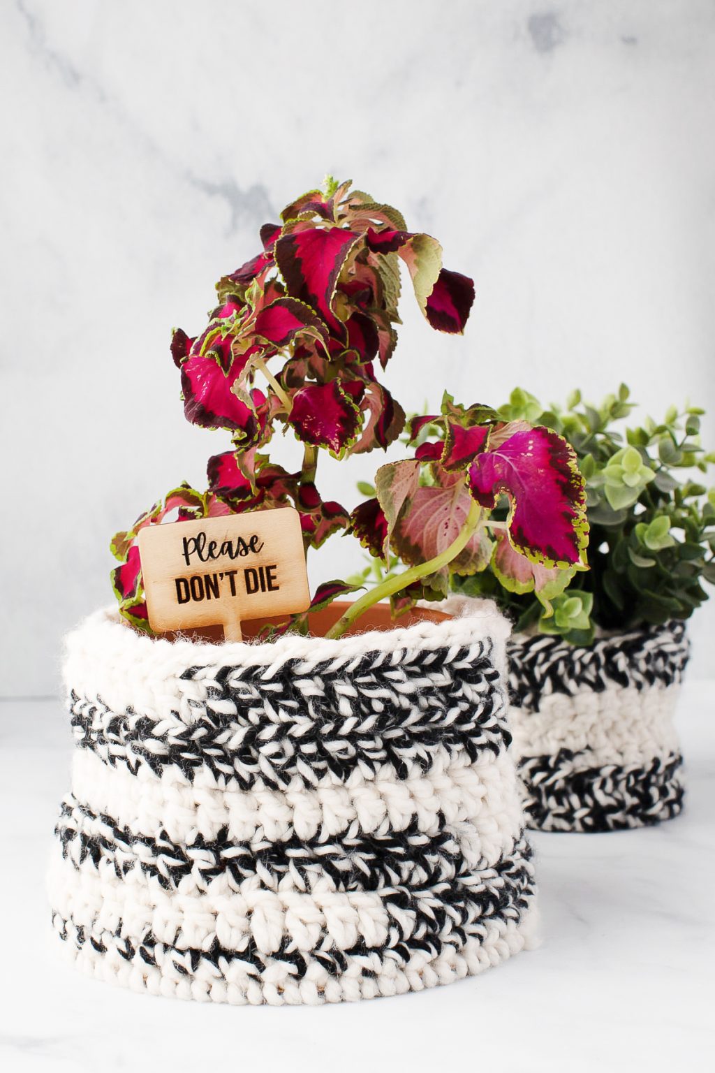 Crochet Basket With Wooden Base Brooklyn Berry Designs