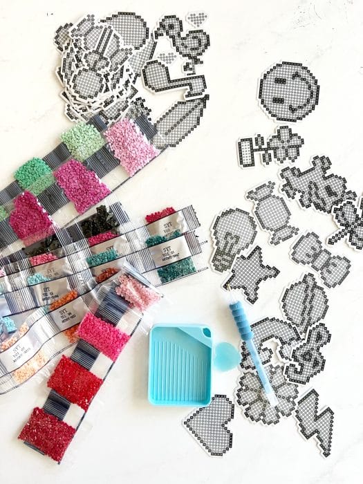 the best diamond art kits for kids are these simple sticker projects. They are nice quick projects for shorter attention spans.